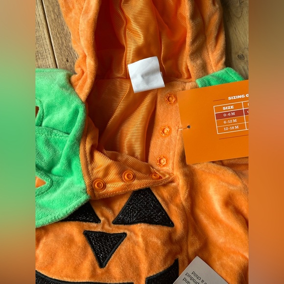 NEW Hyde & Eek Infant Pumpkin Costume size 0-6 and 6-12 Months - Picture 5 of 11